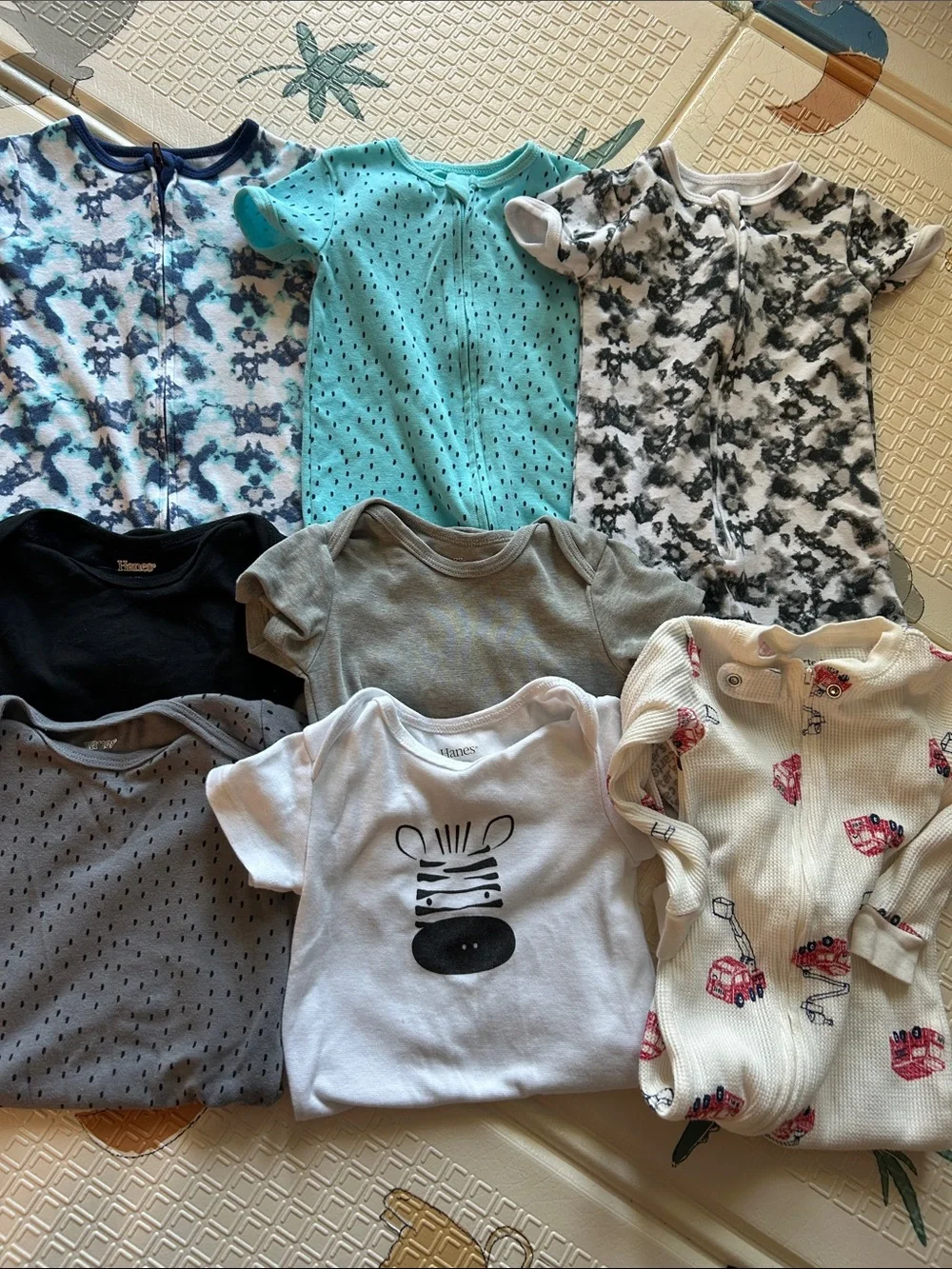 Carters hanes short
